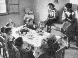 les enfants d'un kibboutz kibboutz